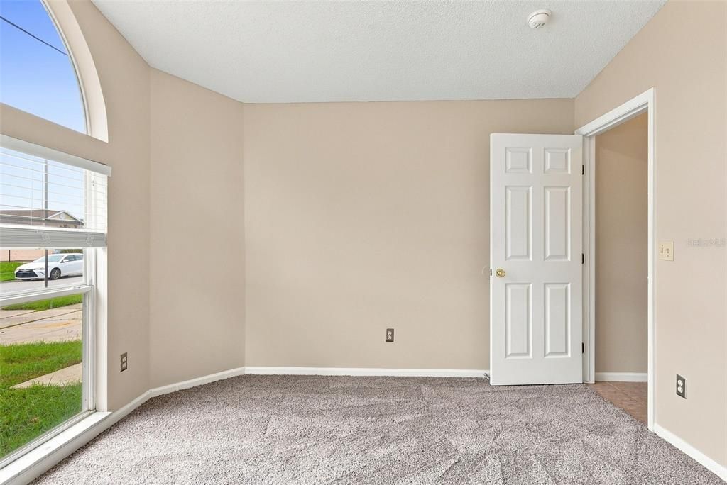 For Sale: $369,900 (3 beds, 2 baths, 1655 Square Feet)