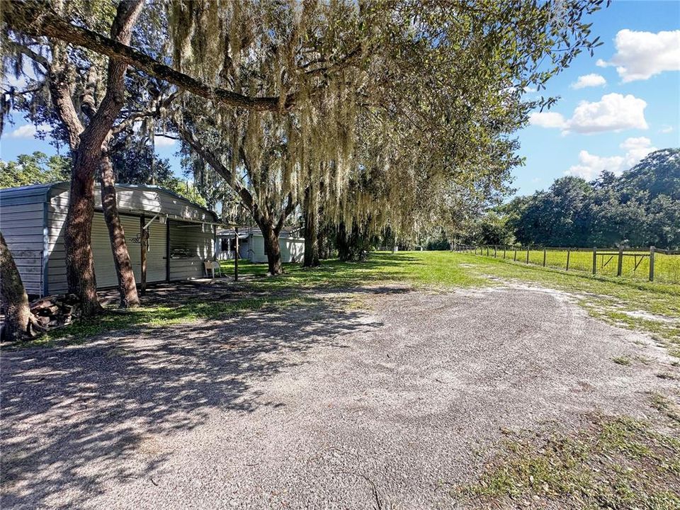 For Sale: $215,000 (3 beds, 2 baths, 1512 Square Feet)
