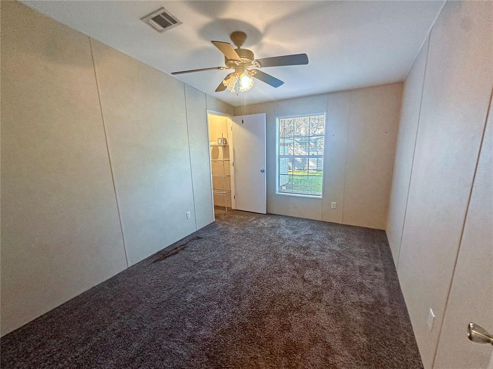 For Sale: $215,000 (3 beds, 2 baths, 1512 Square Feet)