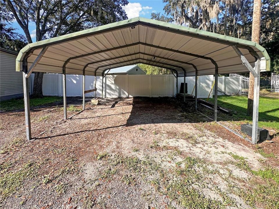 For Sale: $215,000 (3 beds, 2 baths, 1512 Square Feet)