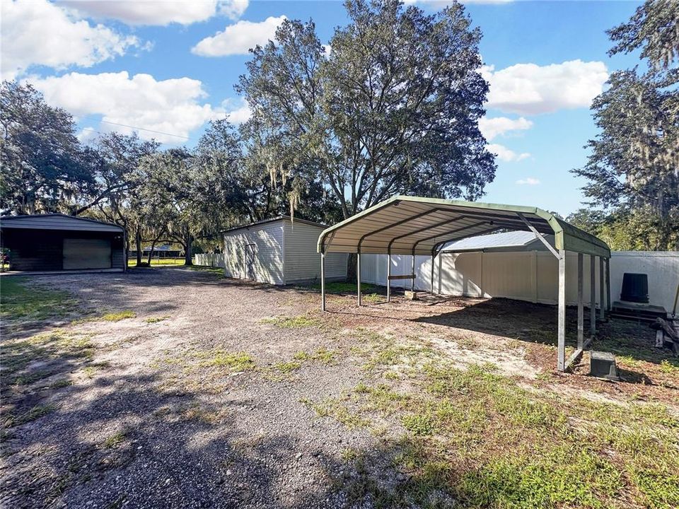 For Sale: $215,000 (3 beds, 2 baths, 1512 Square Feet)