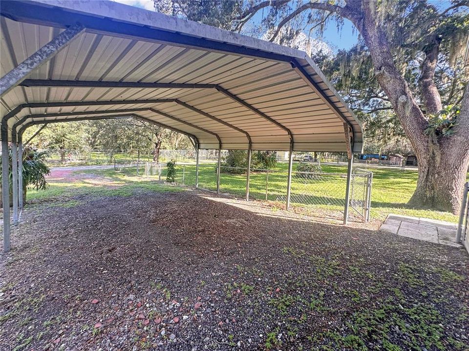 For Sale: $215,000 (3 beds, 2 baths, 1512 Square Feet)