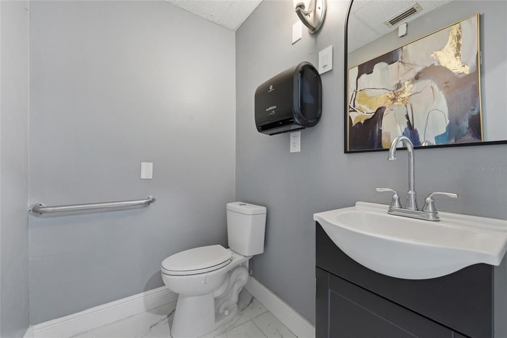 En Venta: $549,000 (0 camas, 0 baños, 1550 Pies cuadrados)