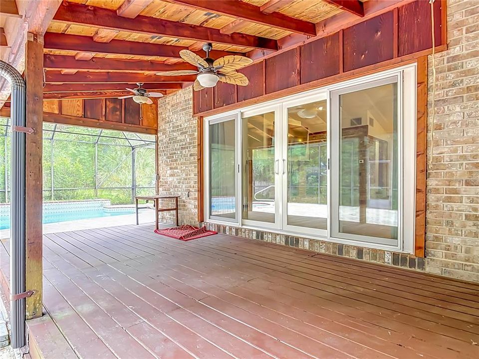 For Sale: $535,000 (4 beds, 2 baths, 2662 Square Feet)