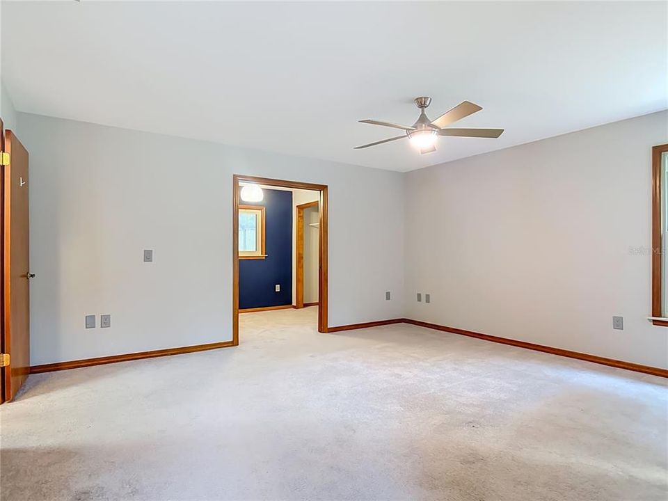 For Sale: $535,000 (4 beds, 2 baths, 2662 Square Feet)