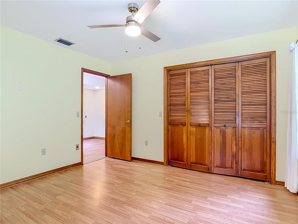 For Sale: $535,000 (4 beds, 2 baths, 2662 Square Feet)