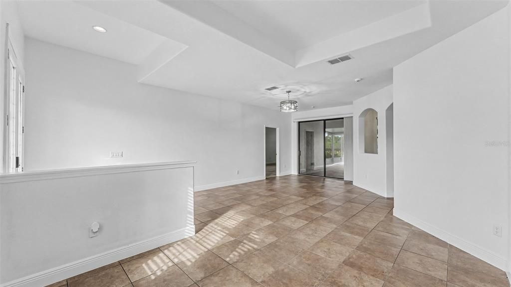 For Sale: $475,000 (4 beds, 3 baths, 3125 Square Feet)