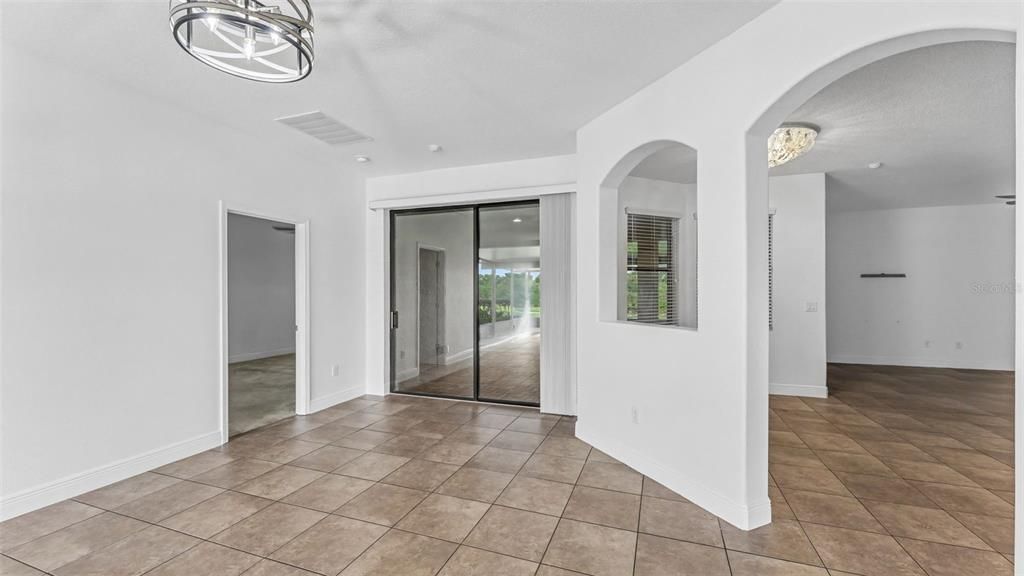 For Sale: $475,000 (4 beds, 3 baths, 3125 Square Feet)