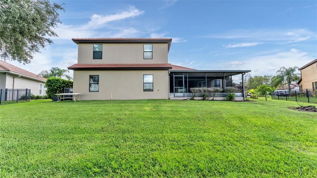 For Sale: $475,000 (4 beds, 3 baths, 3125 Square Feet)