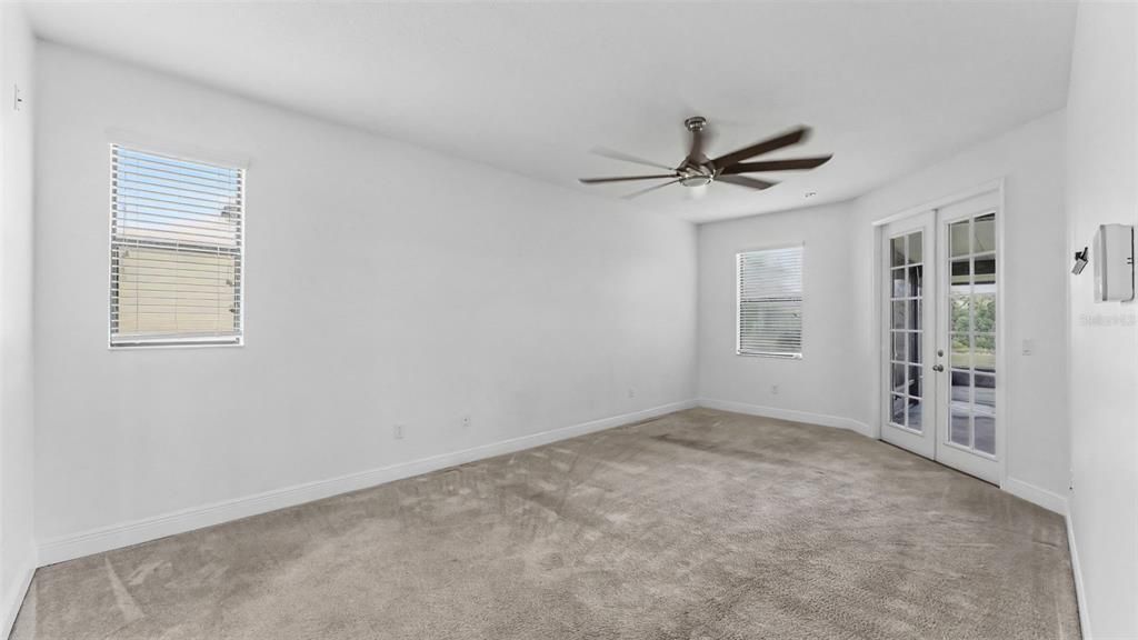 For Sale: $475,000 (4 beds, 3 baths, 3125 Square Feet)