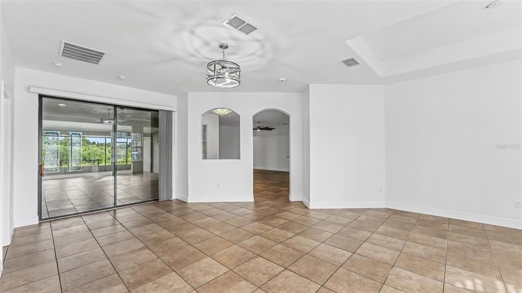 For Sale: $475,000 (4 beds, 3 baths, 3125 Square Feet)