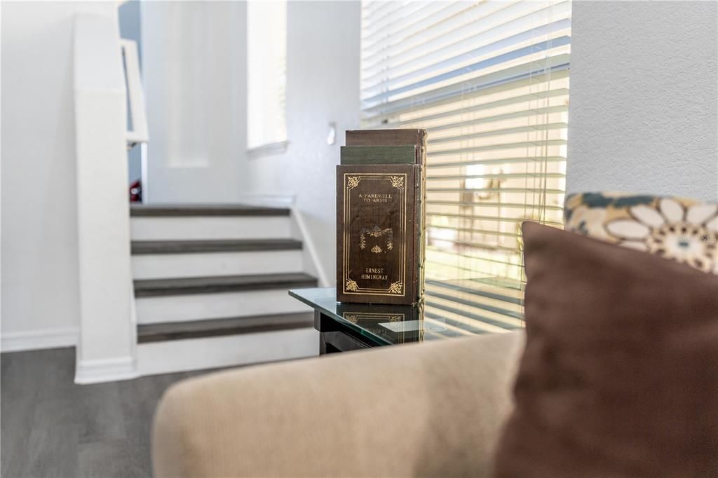 Activo con contrato: $399,000 (5 camas, 3 baños, 2345 Pies cuadrados)