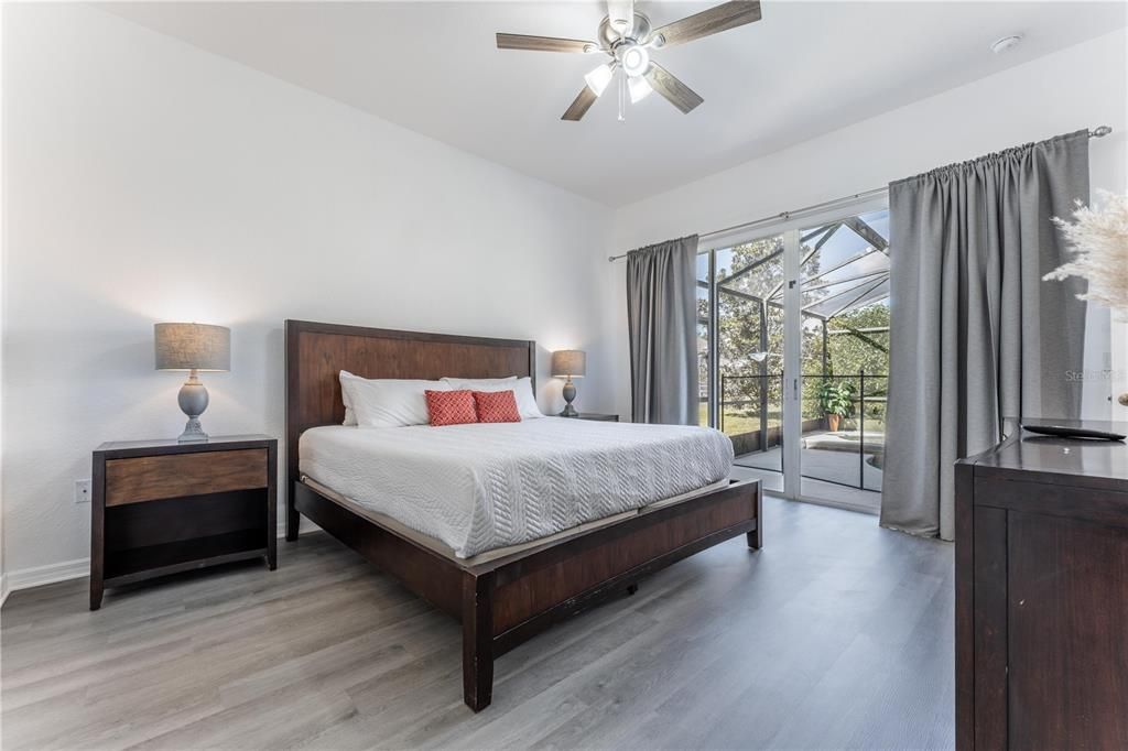 Activo con contrato: $399,000 (5 camas, 3 baños, 2345 Pies cuadrados)