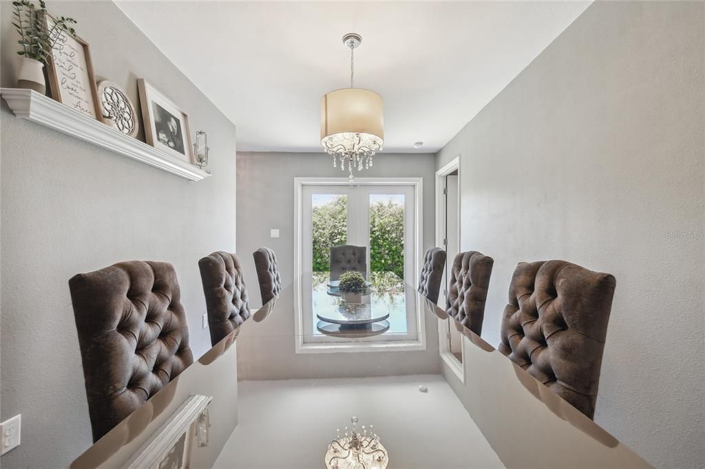 En Venta: $415,000 (4 camas, 2 baños, 1769 Pies cuadrados)