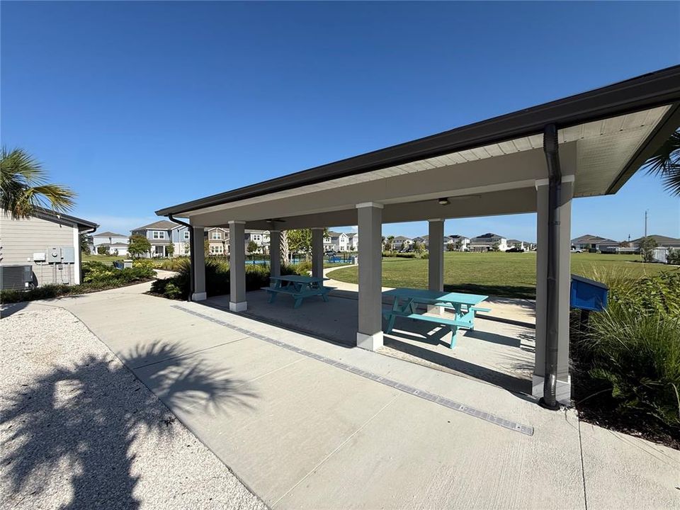 For Rent: $2,500 (3 beds, 2 baths, 1615 Square Feet)