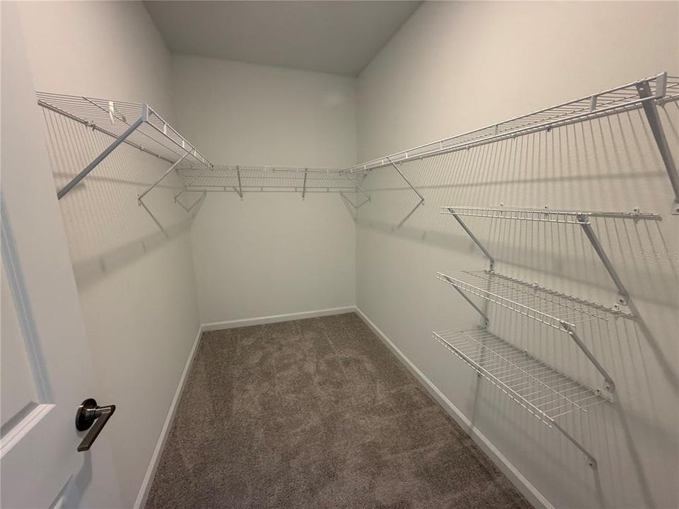 For Rent: $2,500 (3 beds, 2 baths, 1615 Square Feet)