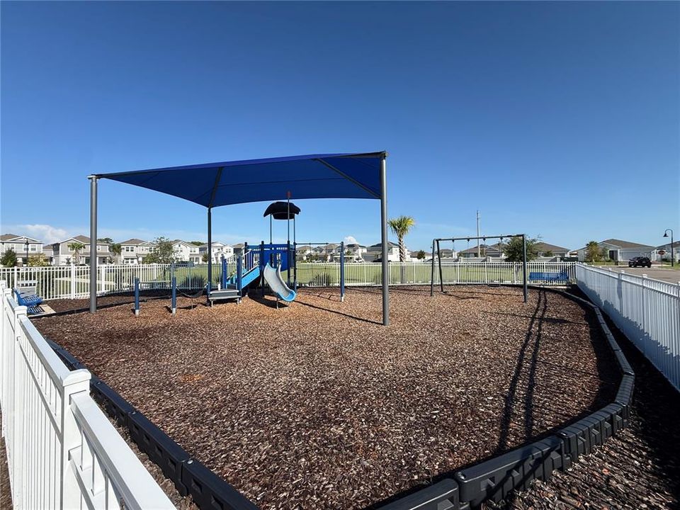 For Rent: $2,500 (3 beds, 2 baths, 1615 Square Feet)