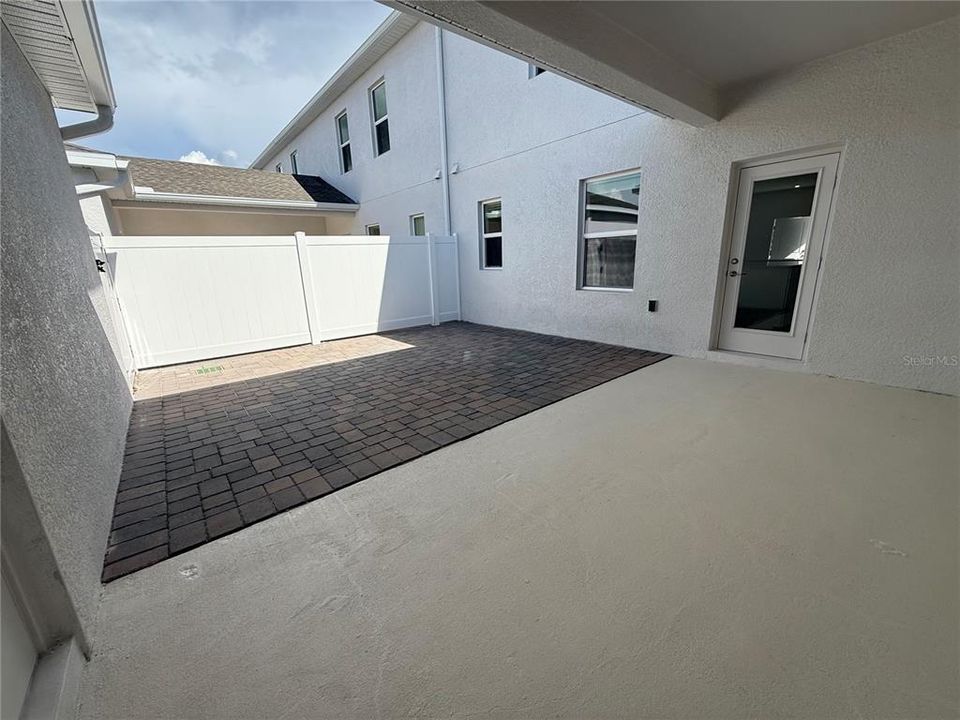 For Rent: $2,500 (3 beds, 2 baths, 1615 Square Feet)