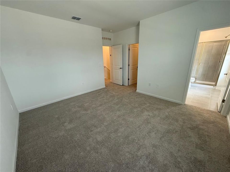 For Rent: $2,500 (3 beds, 2 baths, 1615 Square Feet)