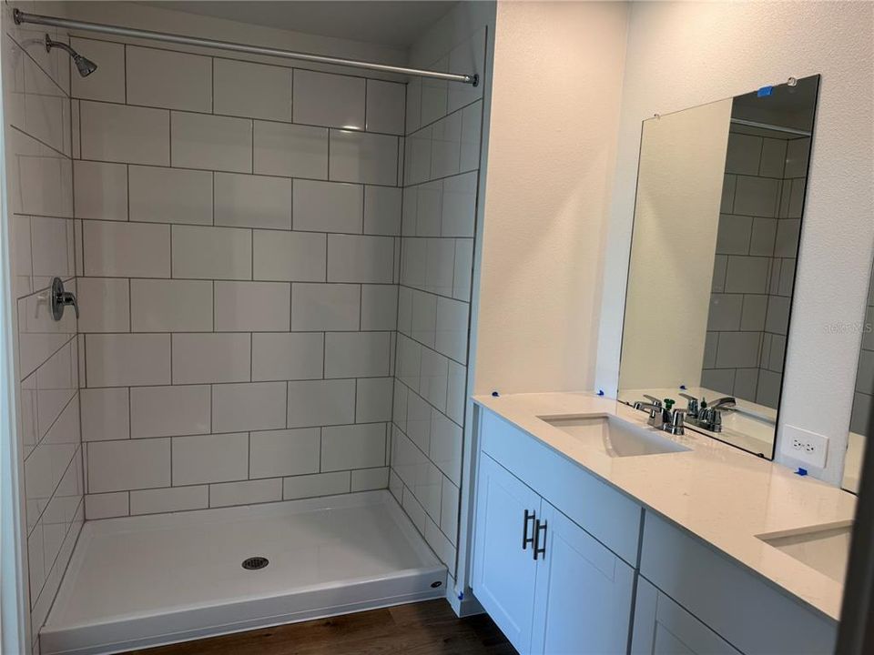 В аренду: $2,595 (4 спален, 2 ванн, 1870 Квадратных фут)