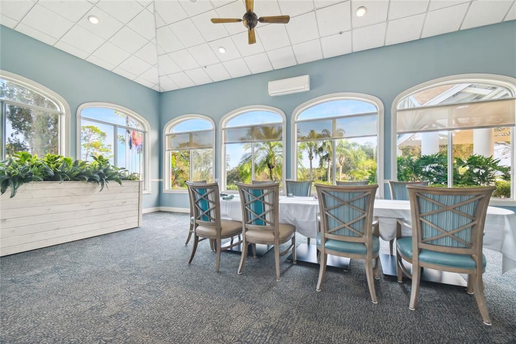 For Sale: $269,000 (2 beds, 2 baths, 1369 Square Feet)