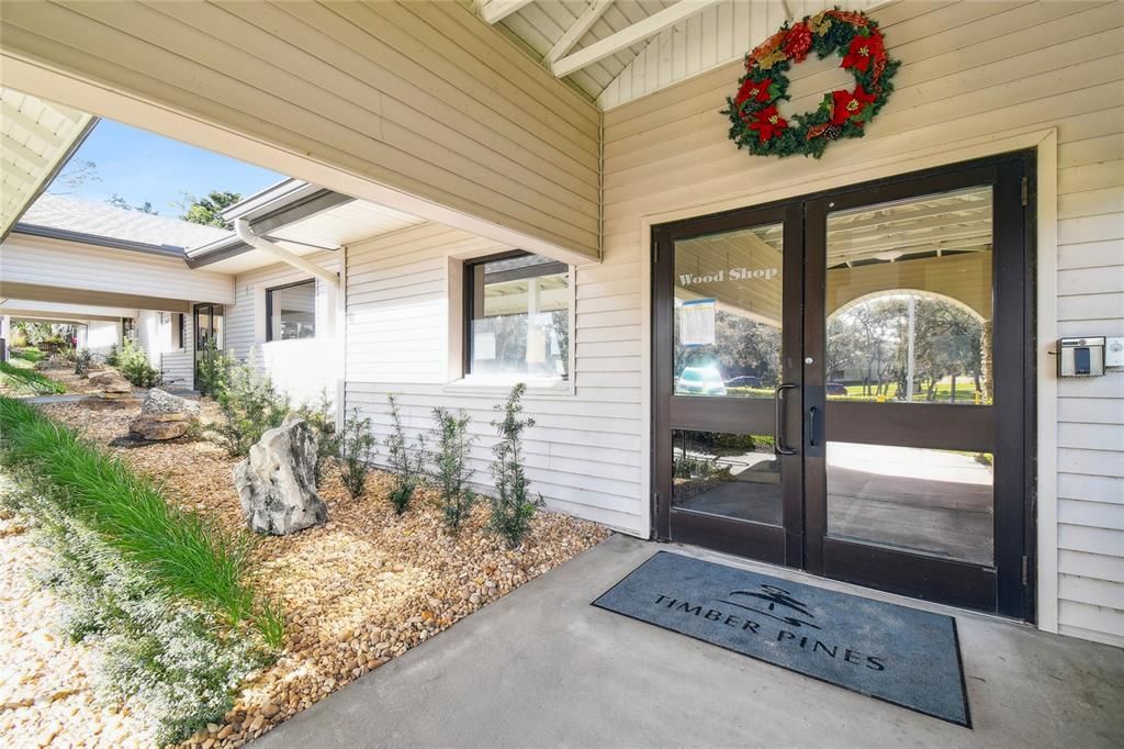 For Sale: $269,000 (2 beds, 2 baths, 1369 Square Feet)