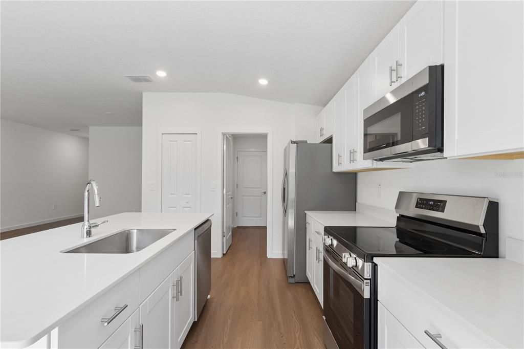 For Rent: $1,850 (3 beds, 2 baths, 1487 Square Feet)