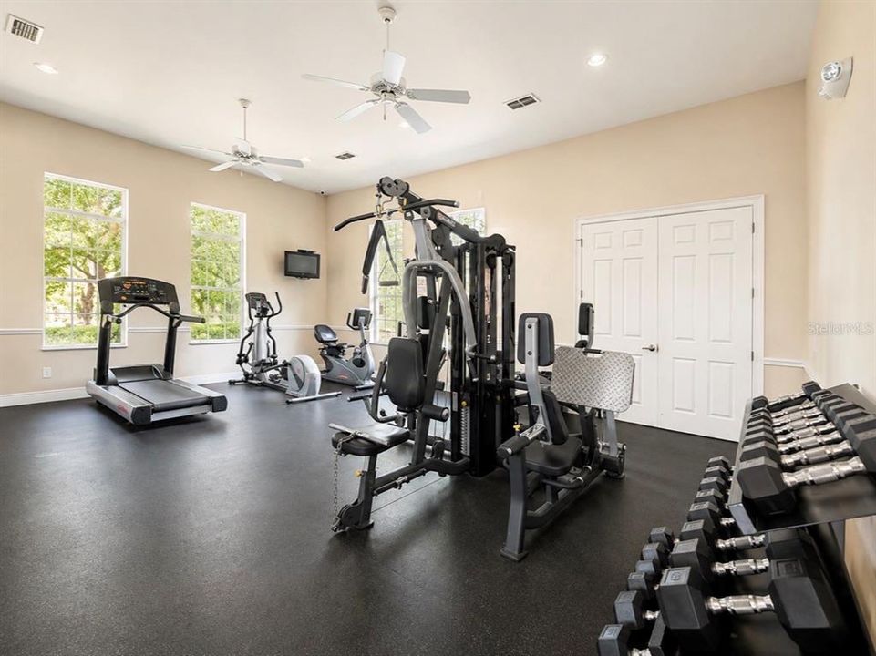For Rent: $2,200 (3 beds, 2 baths, 1455 Square Feet)