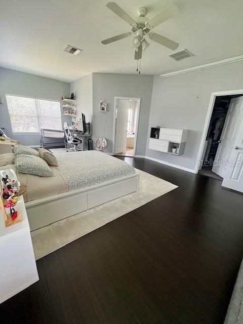 En Venta: $295,000 (3 camas, 2 baños, 1815 Pies cuadrados)