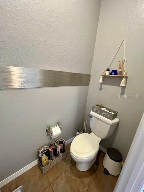 En Venta: $295,000 (3 camas, 2 baños, 1815 Pies cuadrados)