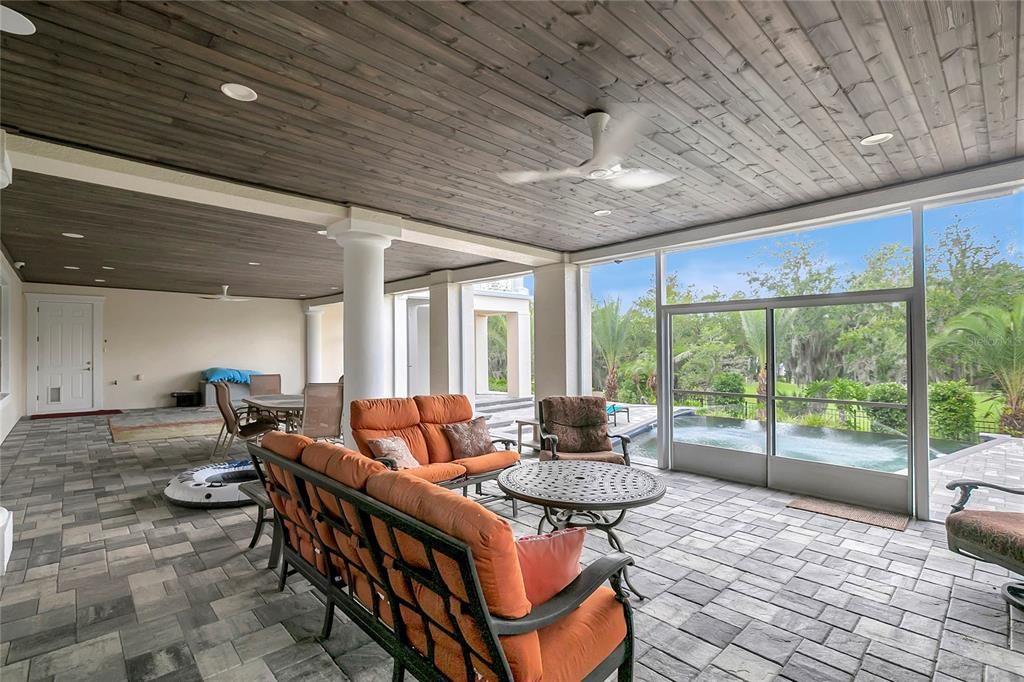 For Sale: $1,999,999 (4 beds, 6 baths, 7264 Square Feet)