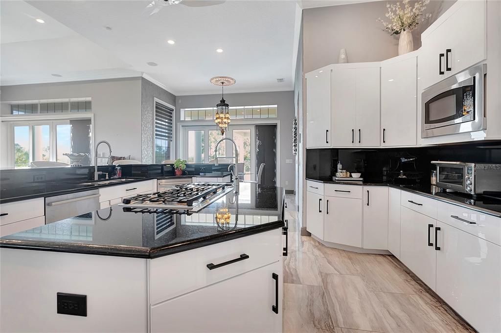 For Sale: $1,999,999 (4 beds, 6 baths, 7264 Square Feet)