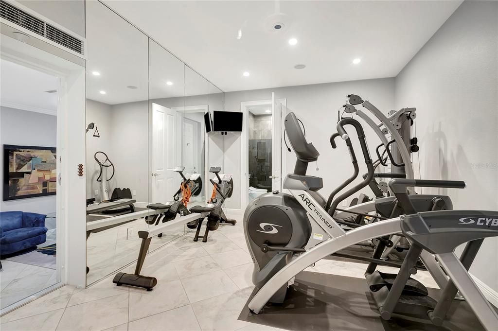 For Sale: $1,999,999 (4 beds, 6 baths, 7264 Square Feet)