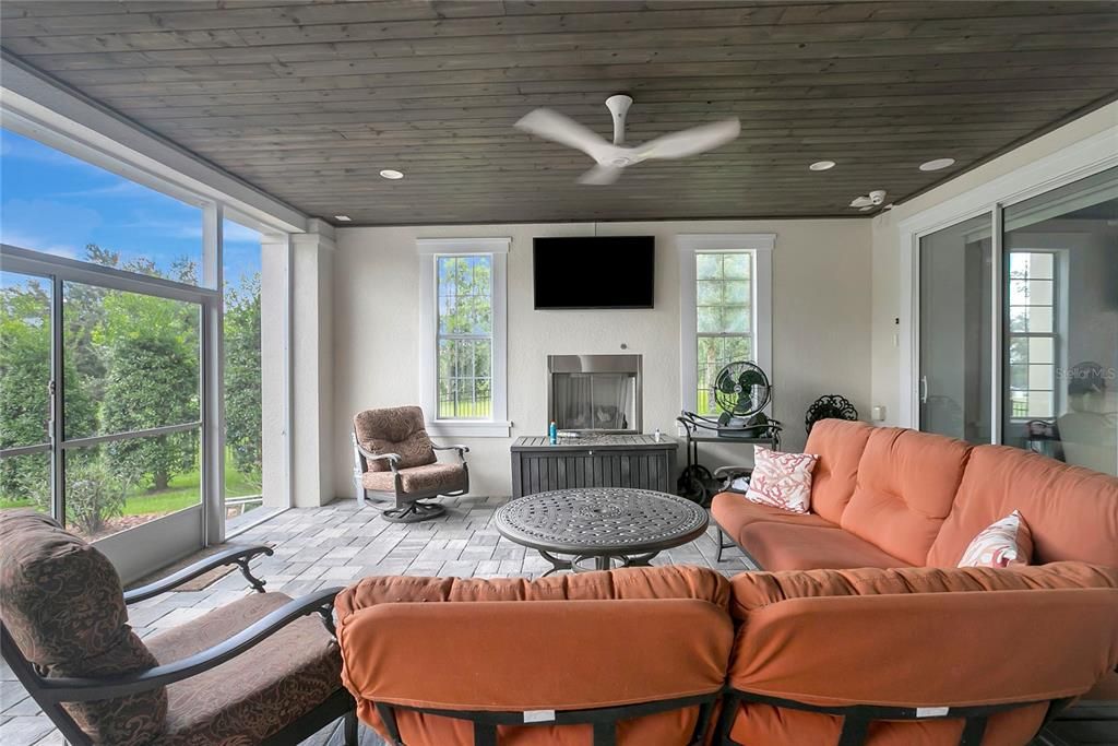For Sale: $1,999,999 (4 beds, 6 baths, 7264 Square Feet)
