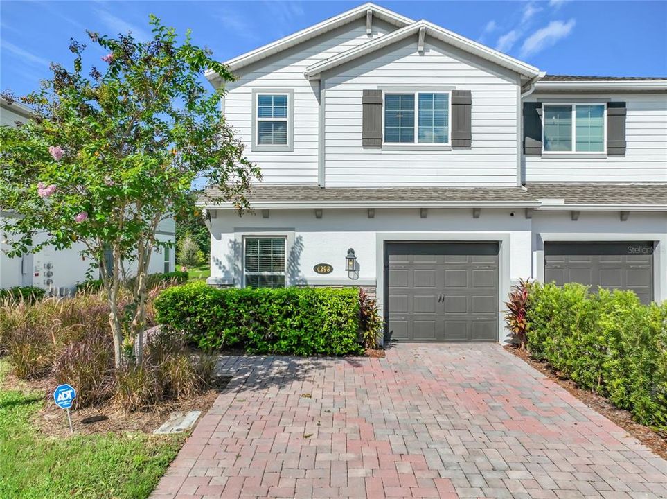 For Sale: $448,900 (4 beds, 3 baths, 1823 Square Feet)