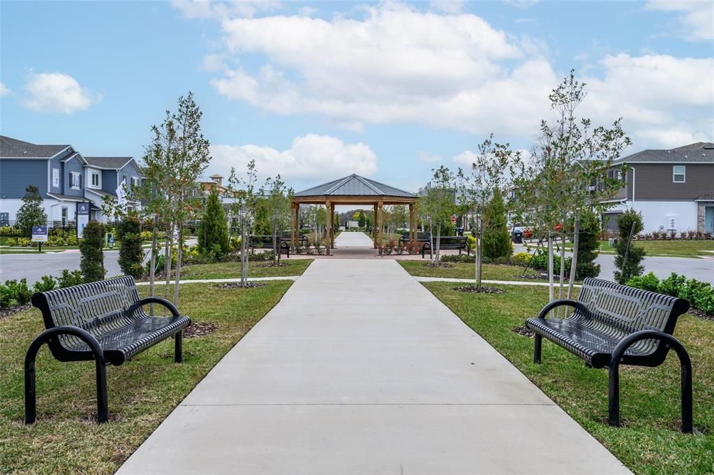 For Sale: $448,900 (4 beds, 3 baths, 1823 Square Feet)
