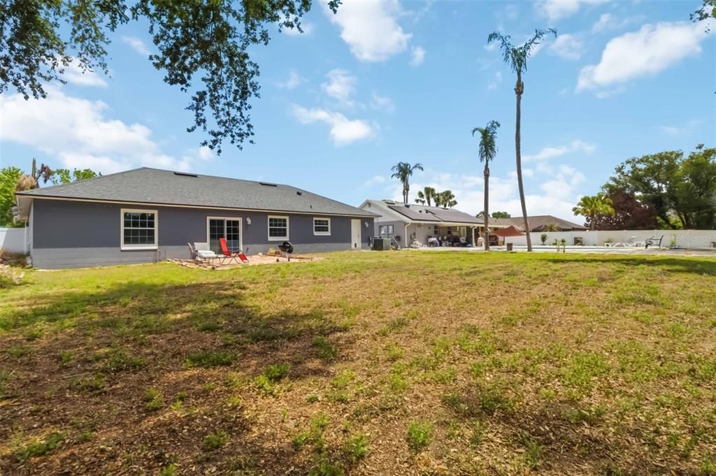 For Sale: $400,000 (3 beds, 2 baths, 1521 Square Feet)