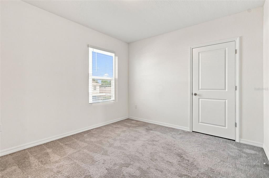 For Rent: $2,400 (4 beds, 2 baths, 2260 Square Feet)
