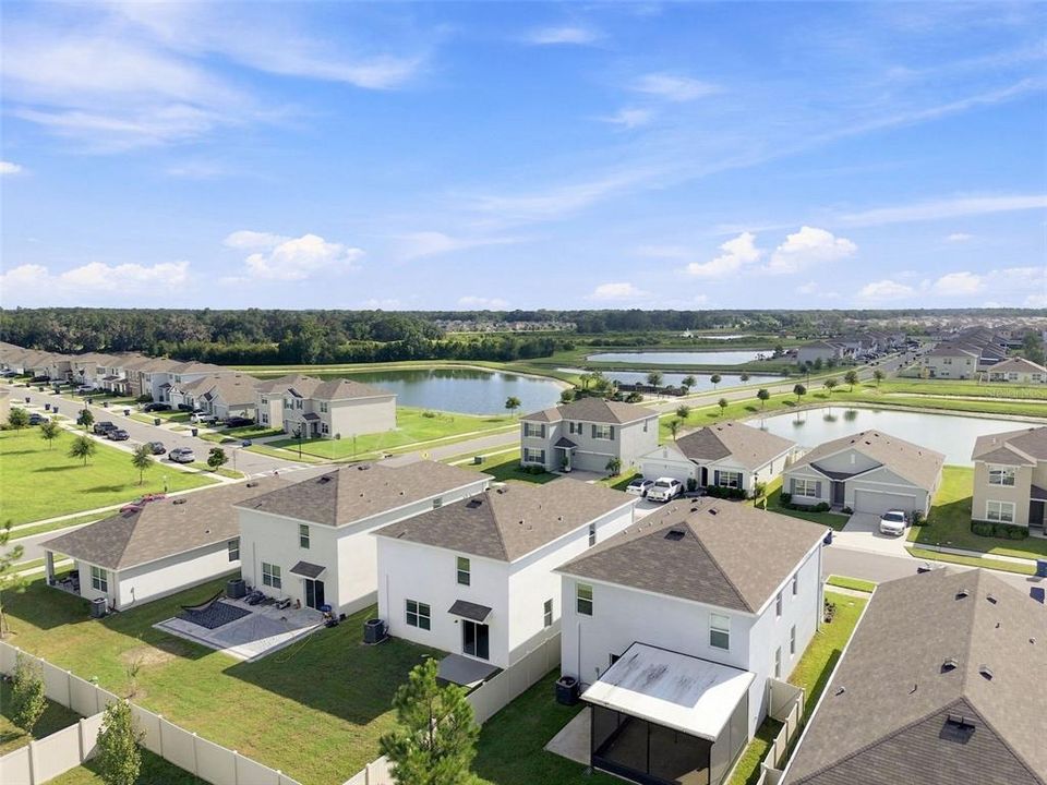 For Rent: $2,400 (4 beds, 2 baths, 2260 Square Feet)