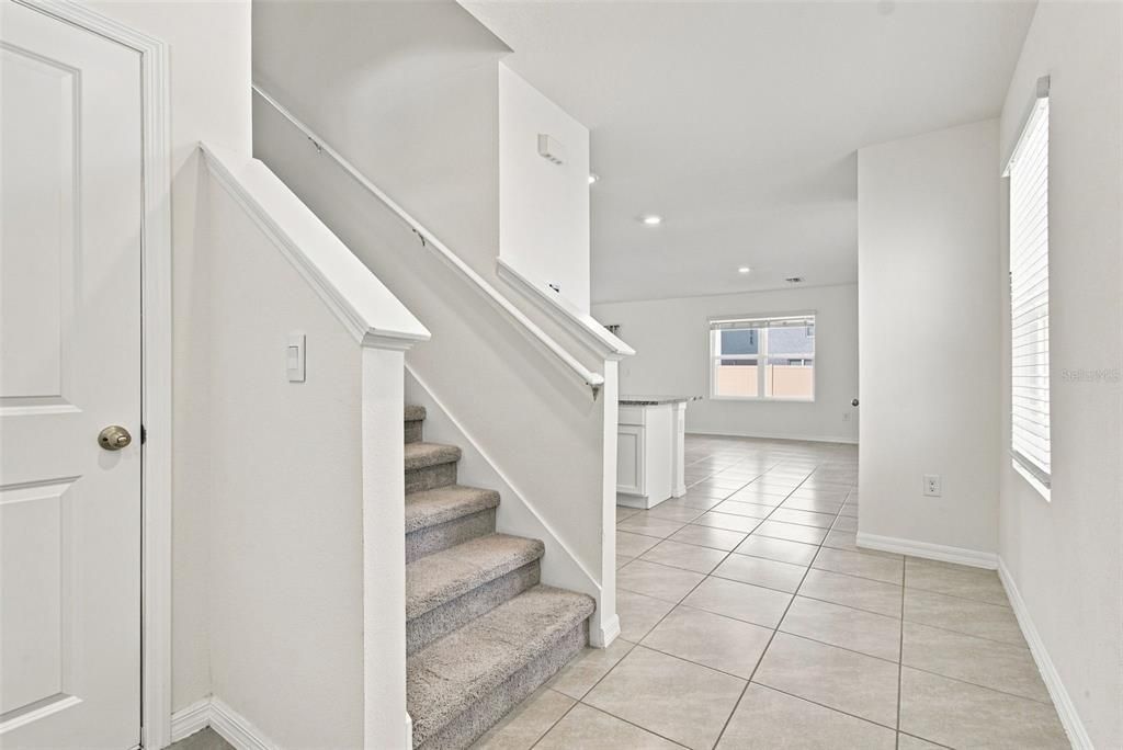 For Rent: $2,400 (4 beds, 2 baths, 2260 Square Feet)