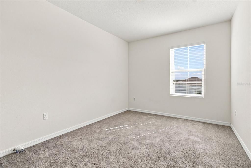 For Rent: $2,400 (4 beds, 2 baths, 2260 Square Feet)