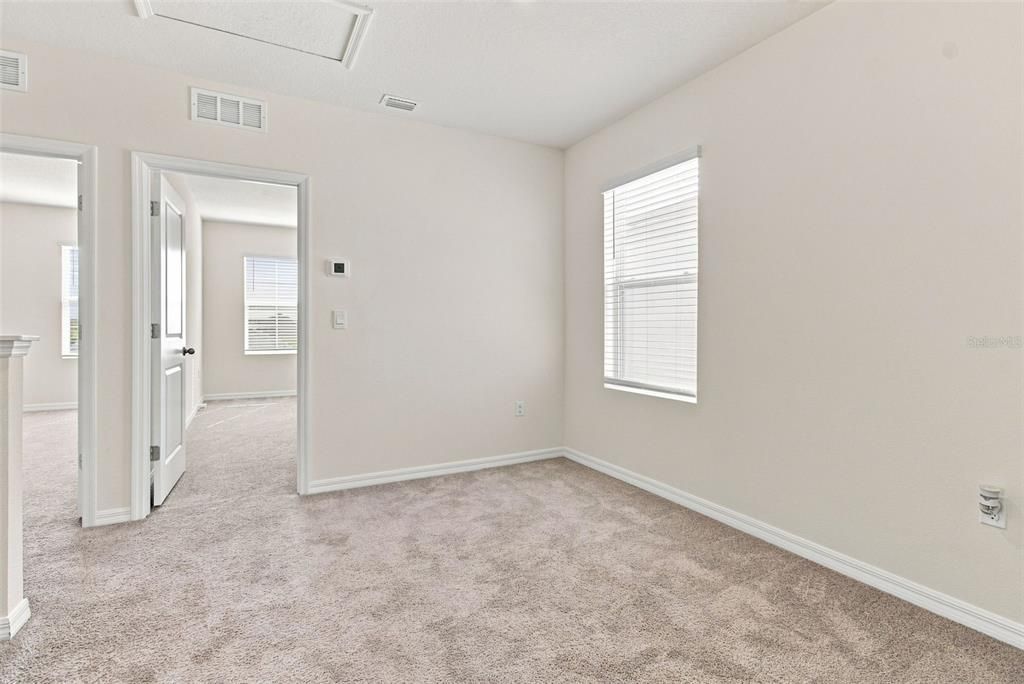For Rent: $2,400 (4 beds, 2 baths, 2260 Square Feet)