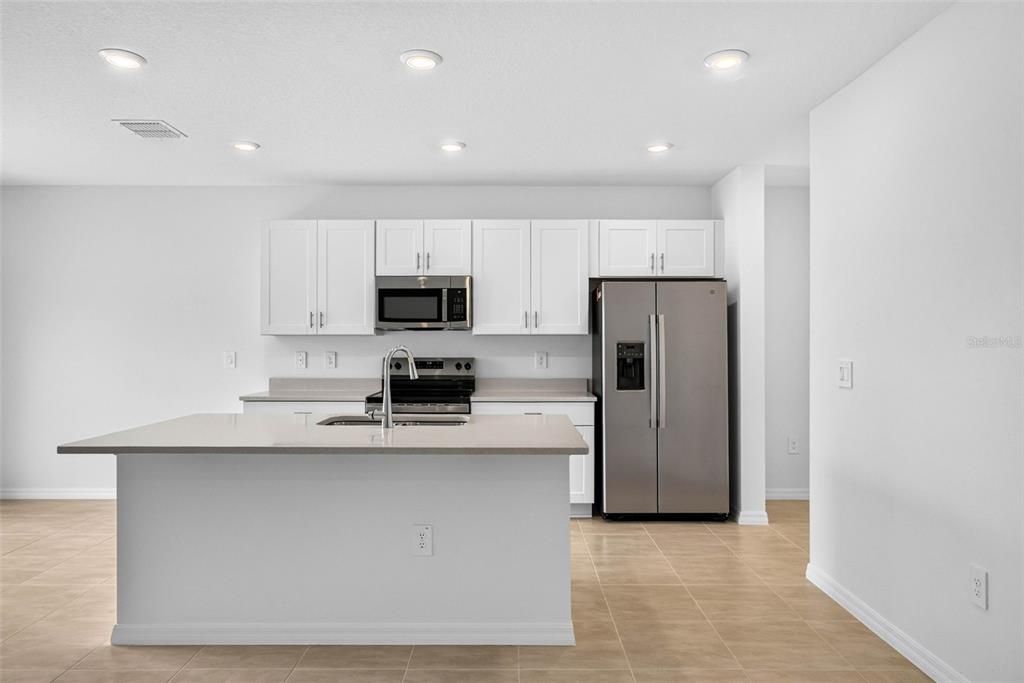 For Sale: $342,999 (3 beds, 2 baths, 1853 Square Feet)