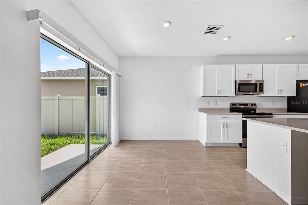 For Sale: $342,999 (3 beds, 2 baths, 1853 Square Feet)