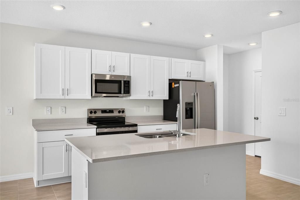 For Sale: $342,999 (3 beds, 2 baths, 1853 Square Feet)