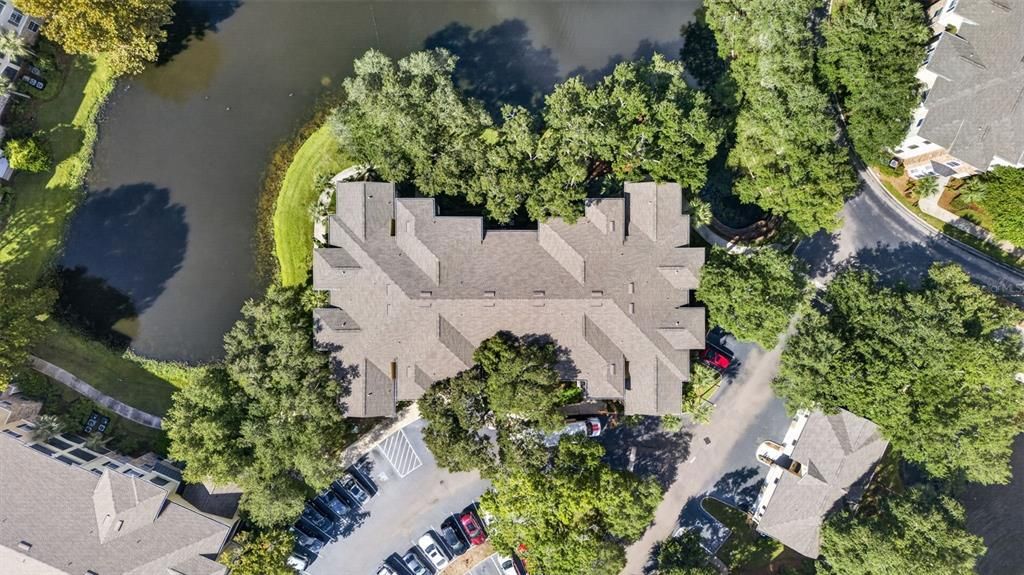 For Sale: $199,900 (1 beds, 1 baths, 915 Square Feet)
