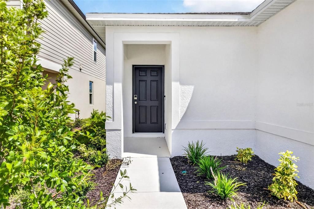 For Sale: $329,999 (3 beds, 2 baths, 1603 Square Feet)