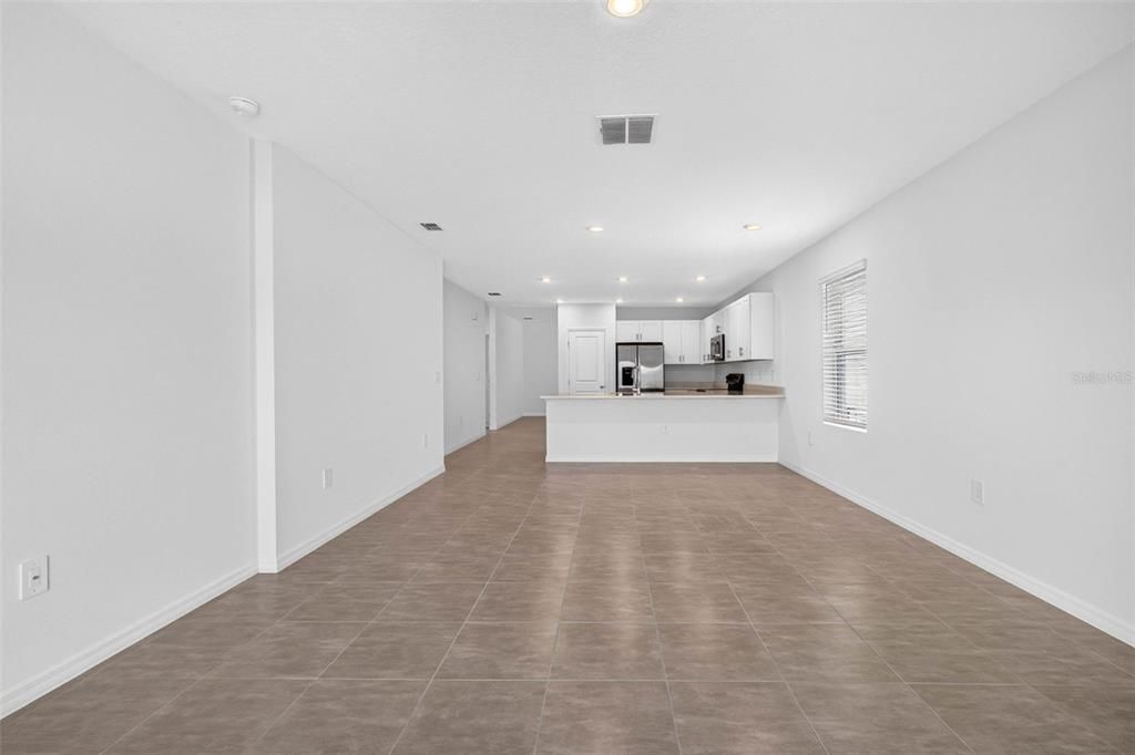 For Sale: $329,999 (3 beds, 2 baths, 1603 Square Feet)