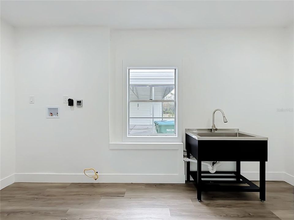 For Sale: $295,000 (4 beds, 2 baths, 2167 Square Feet)