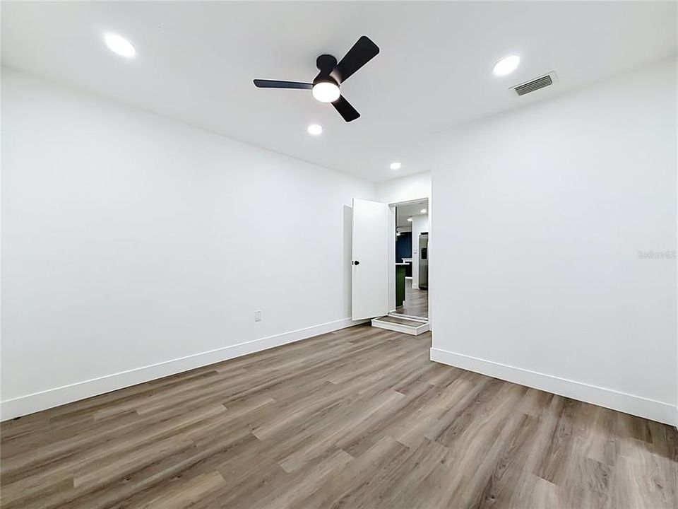 For Sale: $295,000 (4 beds, 2 baths, 2167 Square Feet)